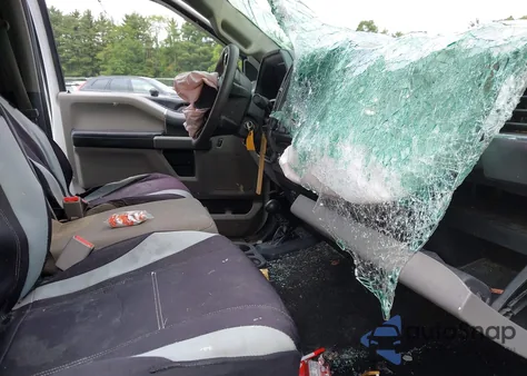 2017 Ford F250 Xlt z USA, uszkodzony, nr VIN 1FT7W2B6XHED69215